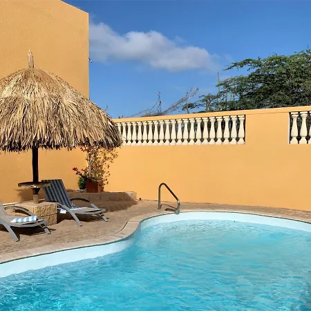 Montana Eco Resort Aruba